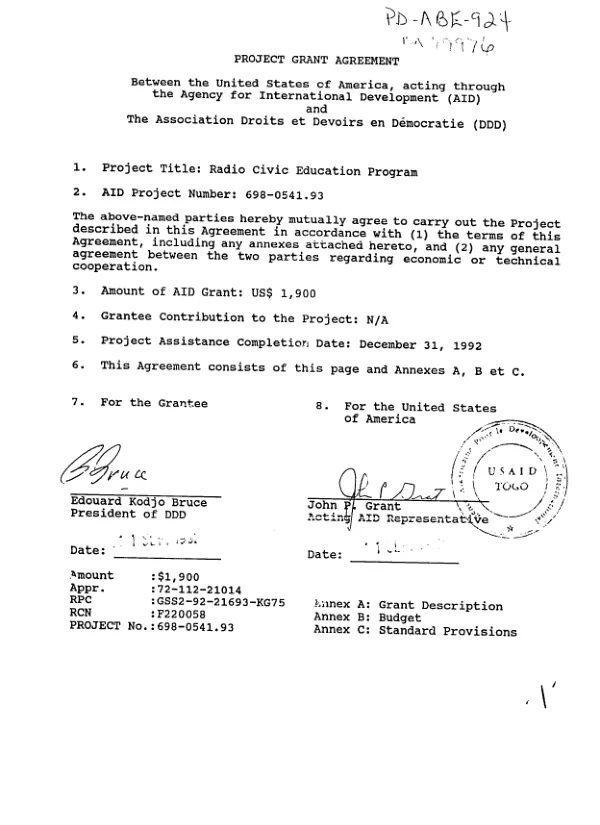 Project grant agreement between the United States of America, acting through the Agency for International Development (AID) and the Association Droits et Devoirs en Democratie (DDD)