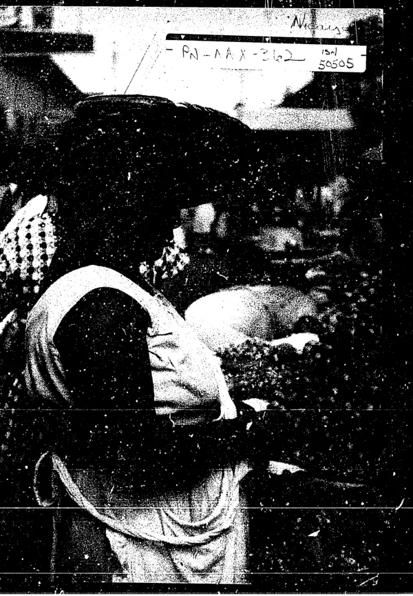 Market women"s cooperatives : giving women credit